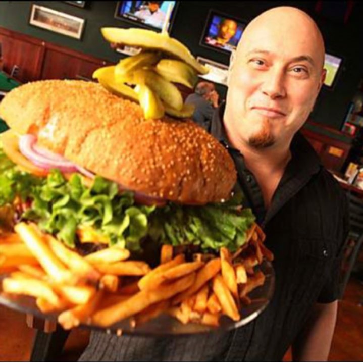 Owner, Steve Mallie Presenting the Ten Pound Burger, 2007.